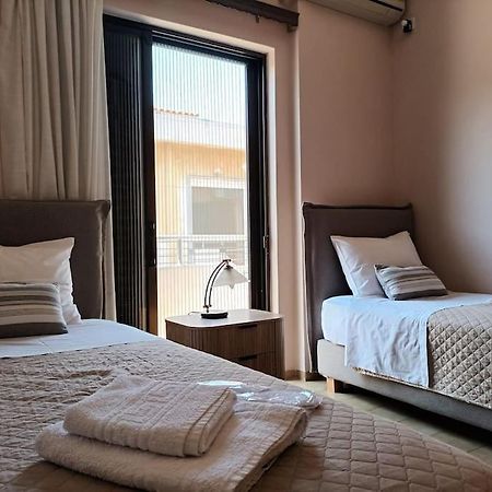 شقة Ippokampos Seaside Artemida المظهر الخارجي الصورة