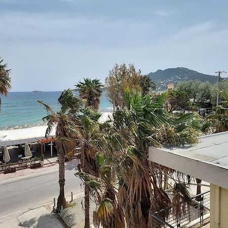 شقة Ippokampos Seaside Artemida المظهر الخارجي الصورة